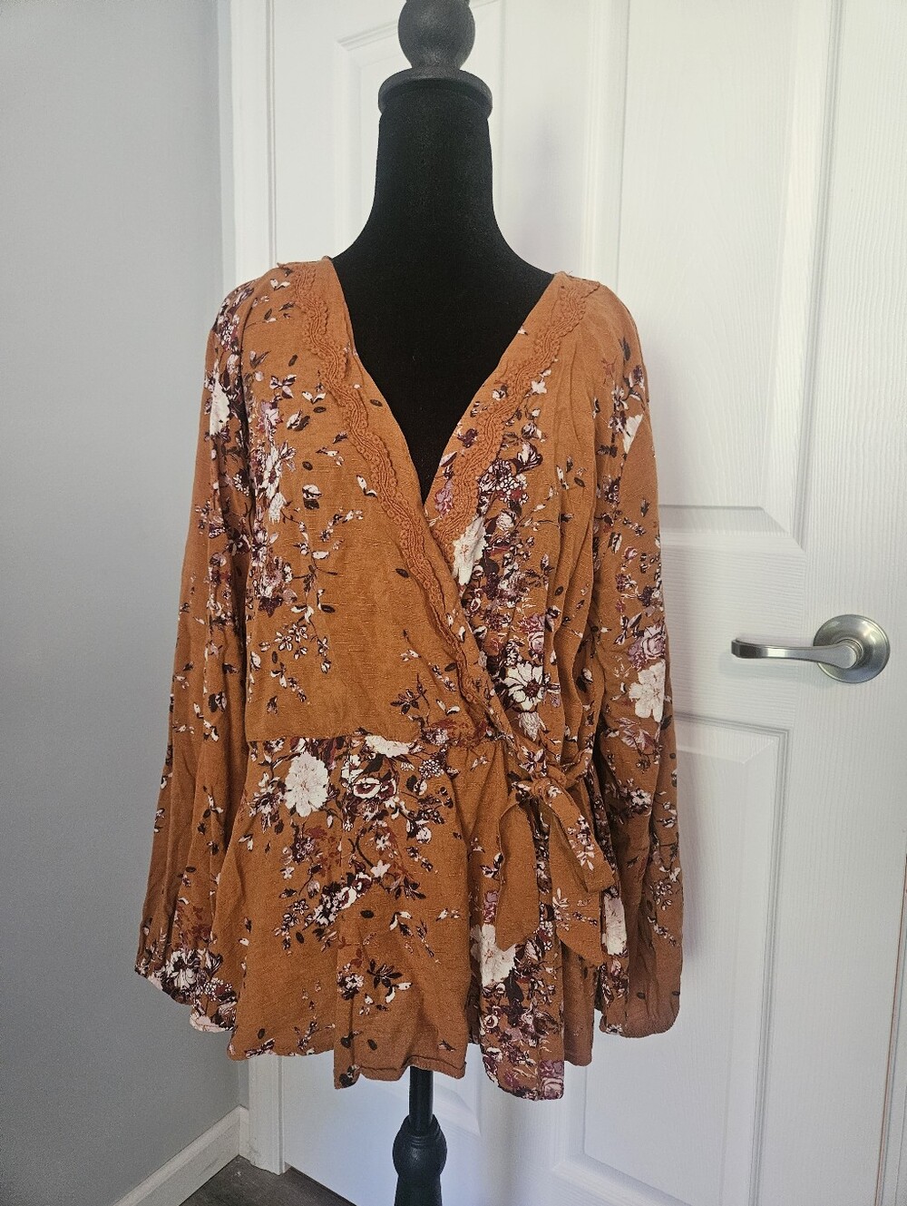 XL Maurices Faux Wrap Floral Blouse